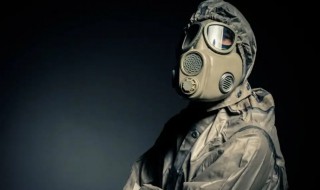 防毒面具佩戴的正确方法 佩戴防毒面具有几种方法