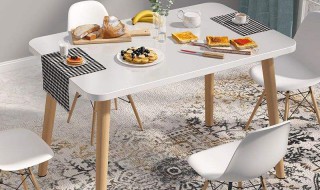 餐桌选购方法有哪些（餐桌怎么挑选 餐桌选购的三个小技巧）