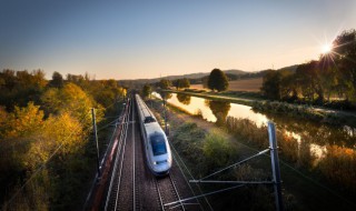 高铁可以带维修工具吗 高铁能带修车工具吗