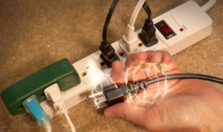 家里漏电怎么办 家里漏电怎么办,找哪里