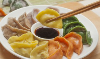 鸡蛋饺怎么烧好吃（蛋饺怎样烧好吃）