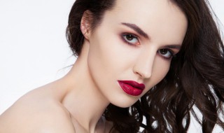 夏天口红怎么保存 夏天口红怎么保存不会融化,融化了怎么办