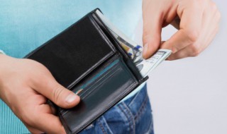 存不住钱怎么化解（家里存不住钱怎么化解）