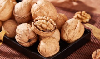 琥珀核桃微波炉的做法（琥珀核桃仁微波炉的做法）