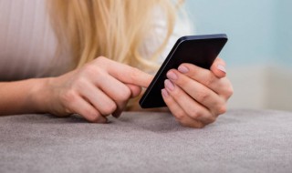 qq怎么把聊天记录发给别人 qq怎么把聊天记录发给别人语音