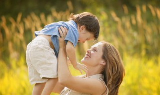 母亲节祝福送给所有母亲（母亲节给妈妈送祝福）