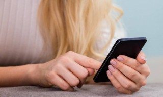 微信网名伤感女生（微信网名女生霸气）