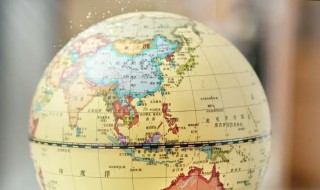 世界上有黑色的沙滩吗 沙滩是黑色的