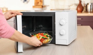 一次性饭盒可以微波炉加热吗 pp材质的一次性饭盒可以微波炉加热吗