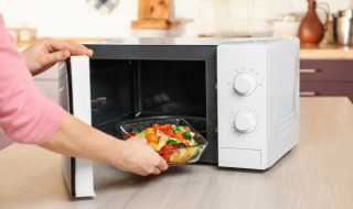 微波炉玻璃碗可以用吗（玻璃碗可以用微波炉么）