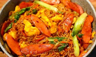 方便面怎么炒才好吃 方便面怎么炒才好吃视频