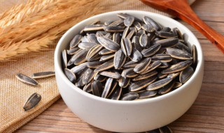 瓜子可以放微波炉吗（瓜子可以进微波炉吗）