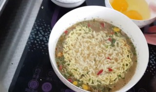 盒装泡面可以放微波炉 盒装泡面可以放微波炉加热吗