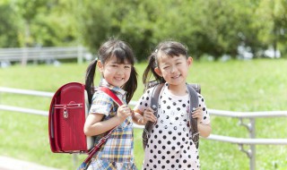 姓董的女孩名字（姓董的女孩名字洋气）