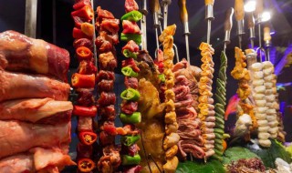 吃烧烤自助烤肉怎么烤才好吃 自助烤肉应该怎么烤