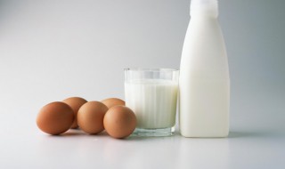 梦到好多鸡蛋是什么意思（做梦梦到好多鸡蛋是什么意思）