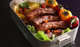 小猪排怎么烤的才好吃呢（猪排怎么烤着吃）