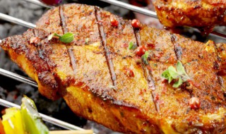 用烤箱烤牛排怎么烤才好吃 用烤箱烤牛排怎么烤好吃又嫩窍门