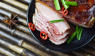 梅干菜蒸腊肉的做法（腊肉煮梅干菜怎么做好吃）