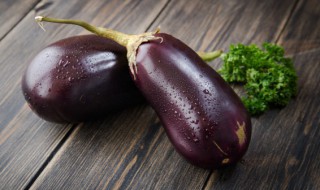 蒸青茄子的做法 蒸青茄子的做法大全家常窍门