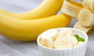 脆炸香蕉的做法 炸香蕉的做法家常做法