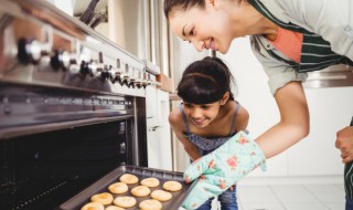 烤箱烤豆沙包要多长时间 烤箱豆沙面包需要烤几分钟