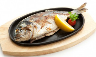 烤箱烤鱼烤多长时间（烤箱烤鱼一般烤多长时间）