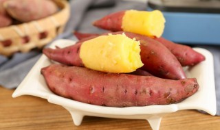 烤箱烤地瓜多长时间多少度（烤箱烤地瓜要多少度多长时间）