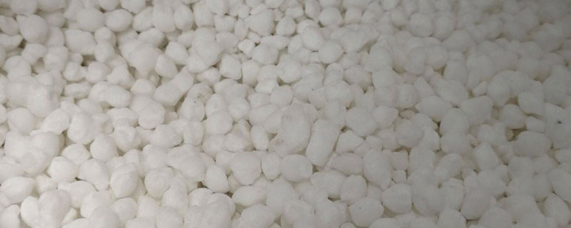 水溶肥为啥要加尿素(水溶肥和尿素能混用吗)