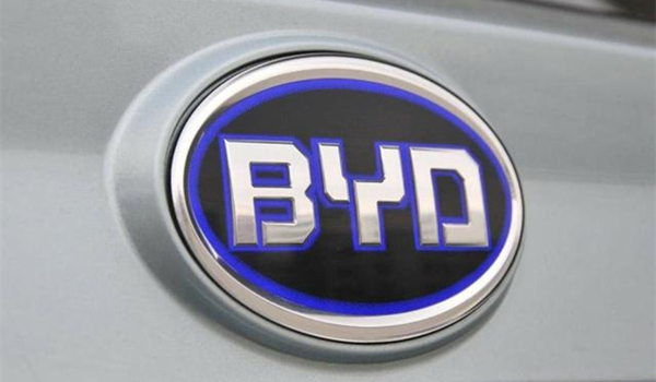 和宝马车标很像的车标