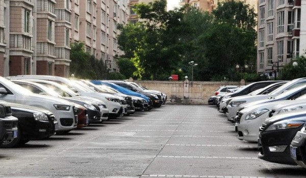 车身进到车位多少不算违停