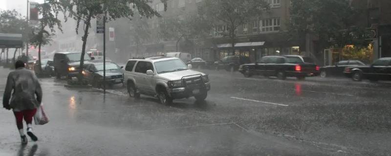 为什么上海冬天一直下雨 上海冬天会下大雨吗