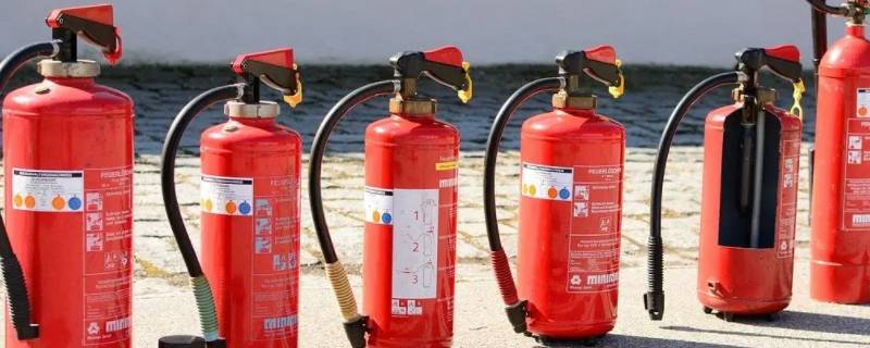 干粉灭火器怎么看过期 干粉灭火器怎么看过期图片