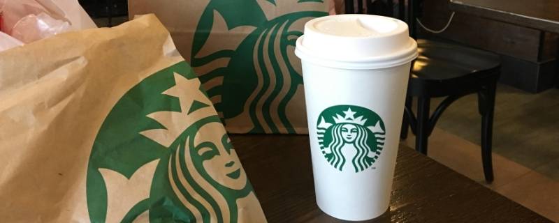 星巴克的纸杯可以进微波炉吗（星巴克纸杯可以放进微波炉吗）