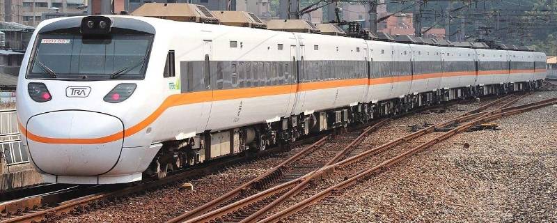 火车怎么看车厢号 火车怎么看车厢号图片