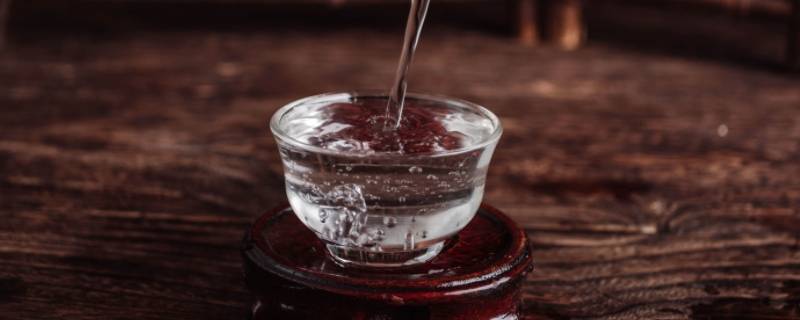 酒怎么开（铁罐啤酒怎么开）