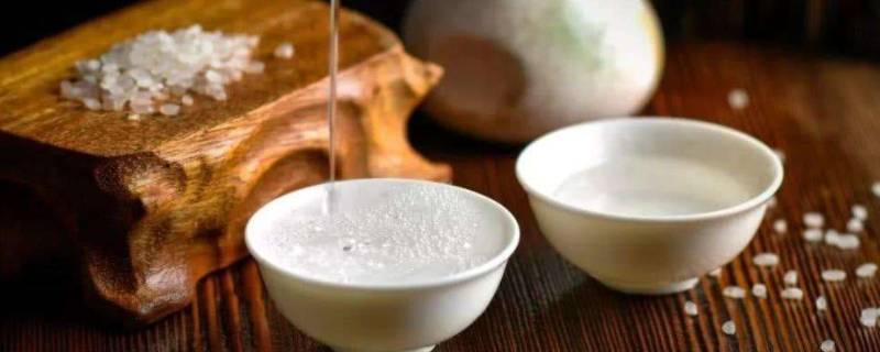 米酒变红了是什么征兆（米酒会变红）