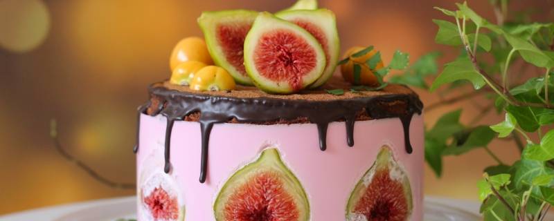 蛋糕在冰箱可以放几天（蛋糕一般可以在冰箱放几天）