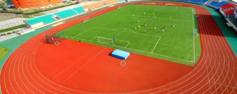 为什么跑道是椭圆形的（为什么跑道是椭圆形的夫妻肺片里有肺片吗）