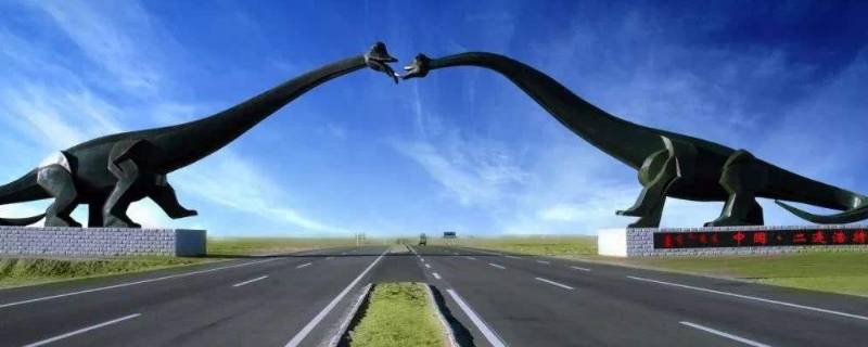 二连浩特属于锡林郭勒盟吗 二连浩特属于锡林浩特市么