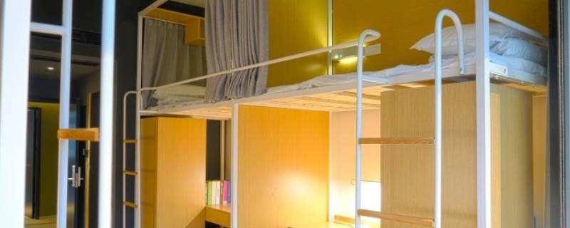 宿舍床板里面有虫子怎么办 宿舍的木板床上面有虫怎么办