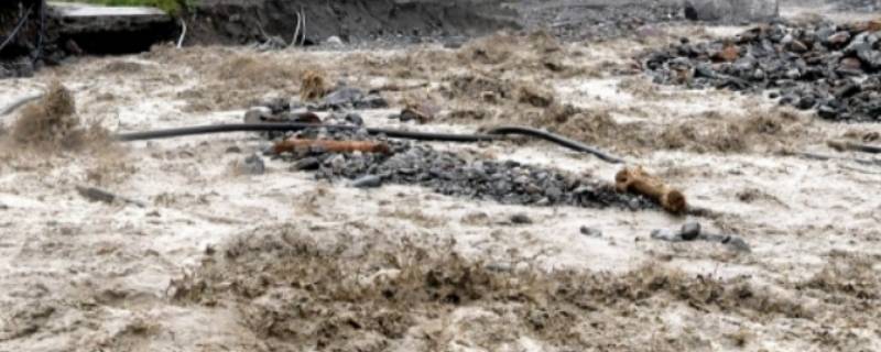 洪水期间家里需要准备什么（发洪水家里要准备什么）