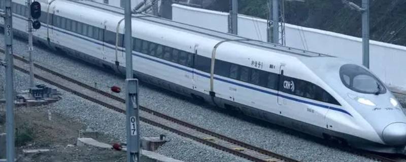 高铁安检电脑要单独拿出来吗 高铁安检的时候电脑需要拿出来吗