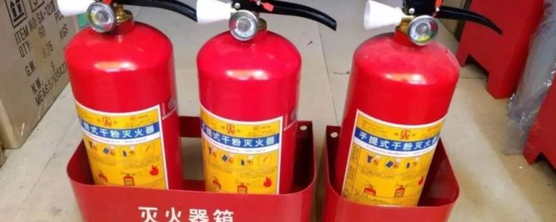 着火的图书字画用水扑灭对吗（图书着火用什么灭火）