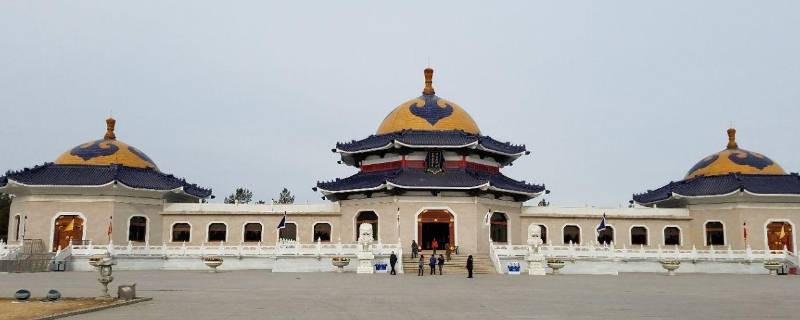 伊金霍洛旗景点（伊金霍洛旗景点介绍）