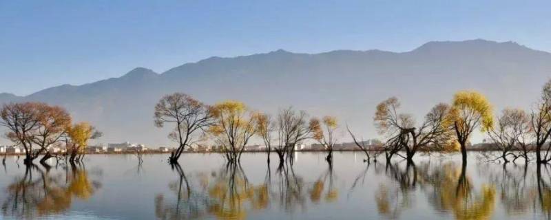 鹤庆县景点（鹤庆县景点诗歌）