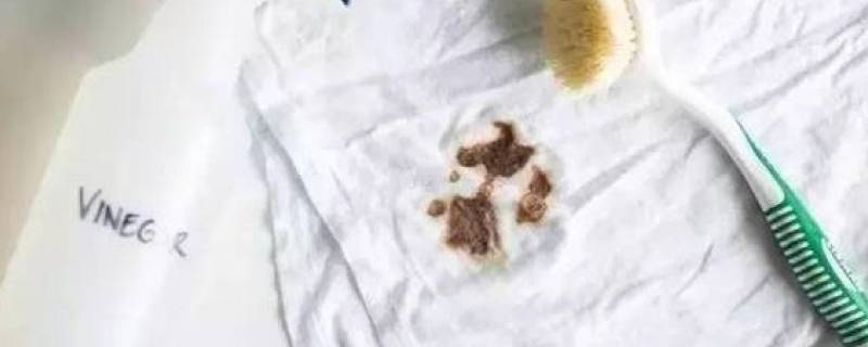 衣服有油污用什么清洗干净 衣服上的油污用什么清洗