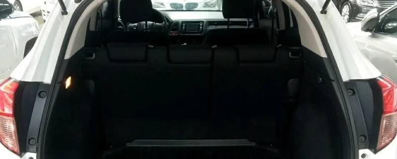 本田缤智后备箱怎么开（本田缤智后备箱怎么开图解）