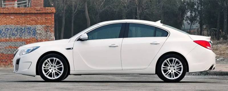 别克君威更换空调滤芯详解 别克新君威更换空调滤芯