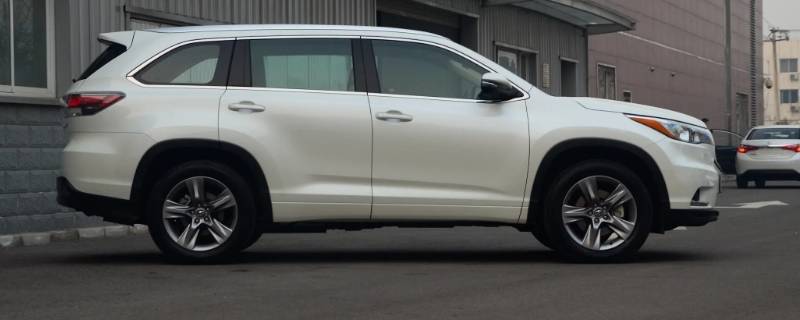 汉兰达更换轮胎需要注意什么（汉兰达轮胎几万公里更换）